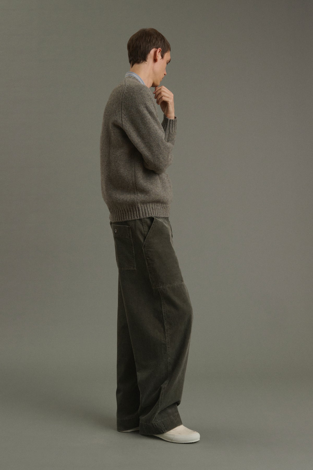 Isamu pullover - Grey-Green - Wool - Men