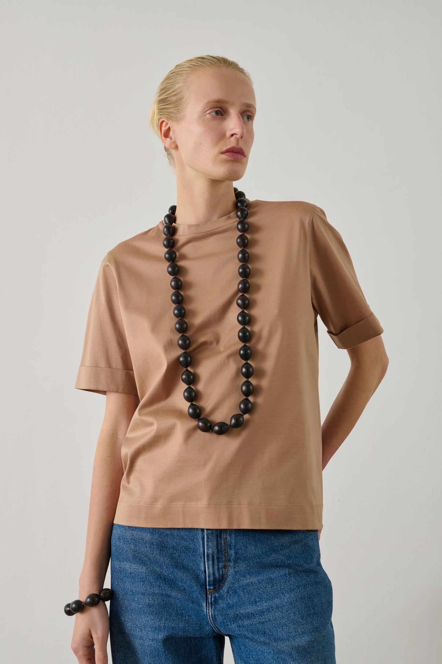 Ama T-shirt - Sand - Cotton - Women