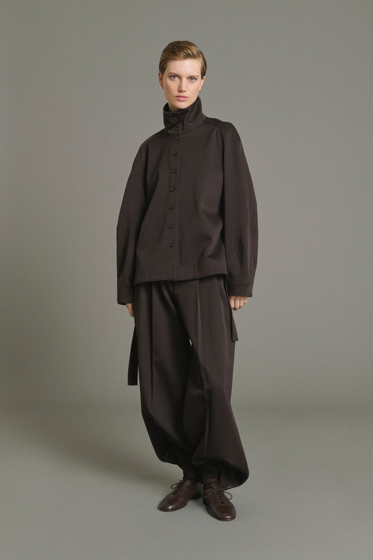 Laumiere Trousers - Ebony - Wool - Women vue 5